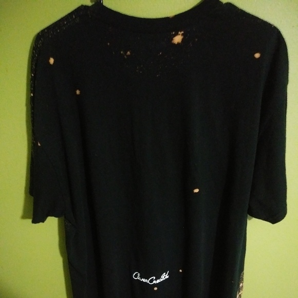 Custom t-shirt - Picture 2 of 2